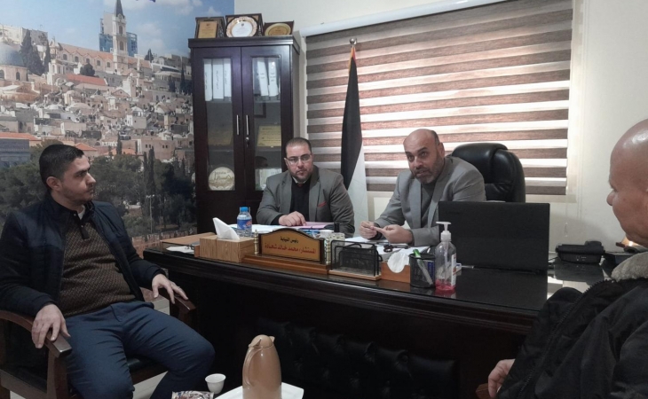 نيابة جرائم الأموال والمؤسسات تجتمع مع مباحث أمن المؤسسات