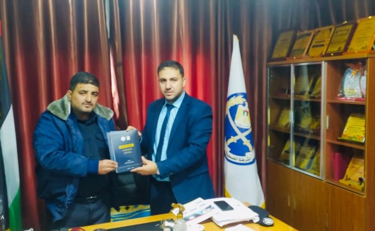 نيابة خانيونس الجزئية تُجري زيارة لمركزي شرطة القرارة ومعن 