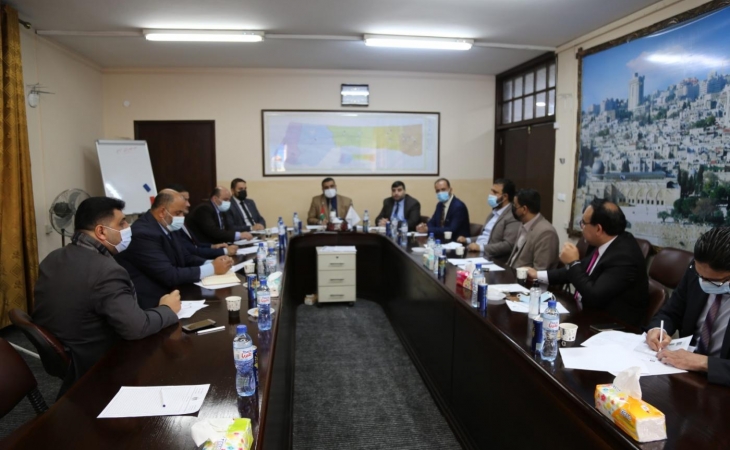 النائب العام يجتمع بالمجلس التنفيذي للنيابة، لتقييم أداء النيابة العامة، ومناقشة العديد من القضايا لتطوير الأداء وتعزيز الجودة