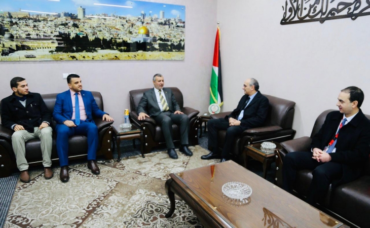 النائب العام يؤكد على وجوب ممارسة شراكة حقيقية وفاعلة بين القطاع الخاص والحكومي لتعزيز أمن واستقرار المجتمع