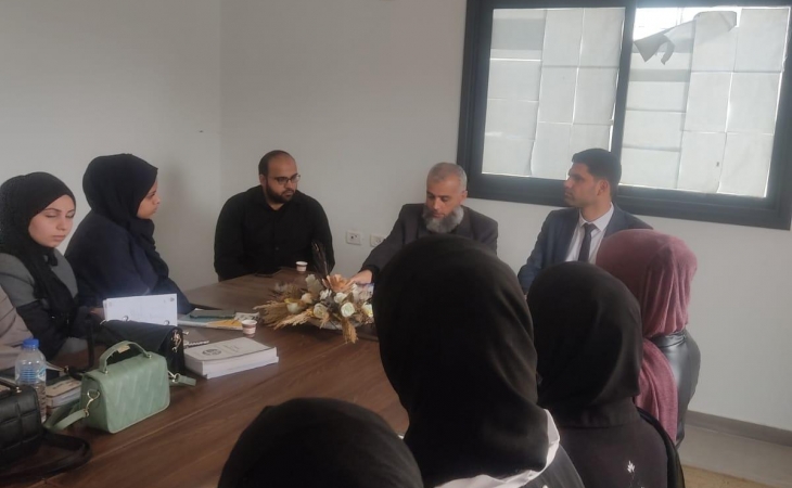 نيابة خانيونس الجزئية تستقبل طالبات كلية الشريعة و القانون بالجامعة الإسلامية