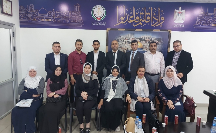  النيابات الجزئية بالنيابة العامة تعقد سلسلة لقاءات مع عدد من المحامين