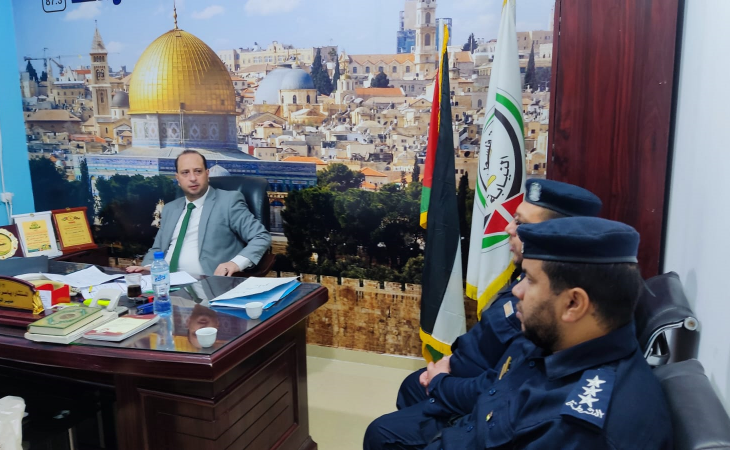 نيابة الوسطى الجزئية تعقد اجتماعاً مع مدير الشرطة القضائية في المحافظة الوسطى