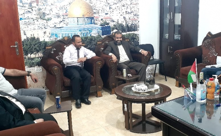 مدير نيابة رفح  يستقبل رئيس بلدية  الشوكة  ويؤكد على التعاون لتحقيق المصلحة العامة وخدمة الجمهور