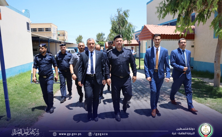 النائب العام يُجري جولة ميدانية لشرطة المحافظة الوسطى وعدد من مراكزها