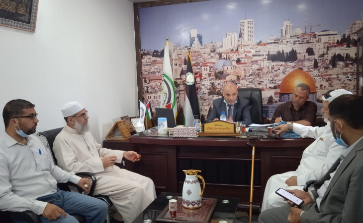 مدير نيابة الوسطي  يستقبل وفدا من المجلس التشريعي الفلسطيني