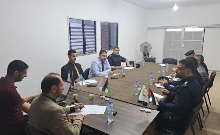 نيابة الوسطى الجزئية تعقد اجتماعها الشهري بحضور مُفتشي التحقيق في المحافظة الوسطى