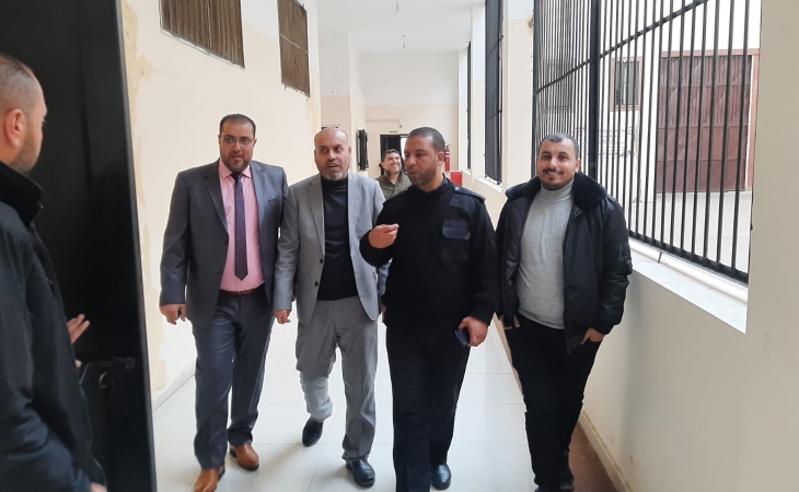 رئيس النيابات المتخصصة يُجري زيارة لمدير مركز الإصلاح والتأهيل طيبة المركزي