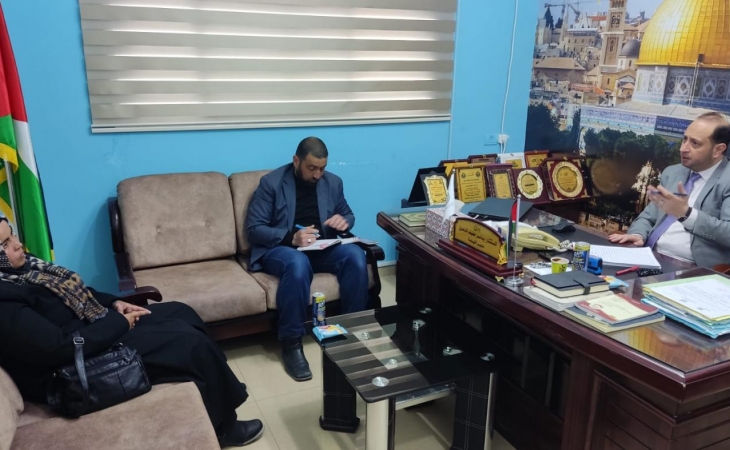 نيابة الوسطى الجزئية تعقد اجتماعاً مع وزارة الأشغال العامة والإسكان