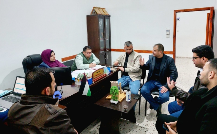 نيابة رفح الجزئية تعقد لقاءً مع المباحث العامة وشركة توزيع الكهرباء في محافظة رفح
