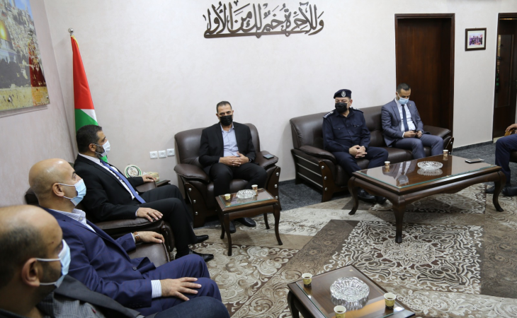 النائب العام ولجنة إدارة أزمة كورونا بالداخلية يؤكدون على تشديد الإجراءات بحق المخالفين لتعليمات السلامة والحجر الصحي