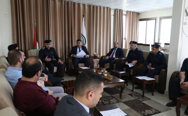 المكتب الفني في النيابة العامة ومدراء النيابات الجزئية يجتمعون مع شرطة محافظة غزة