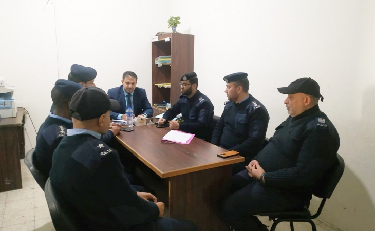 نيابة الوسطى الجزئية تُجري جولة تفتيشية على مركز شرطة دير البلح