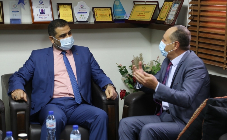 النائب العام، يكرم الاستاذ/عصام يونس، لحصوله على الجائزة الفرنسية الألمانية لحقوق الإنسان وسيادة القانون للعام 2020