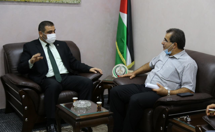 النائب العام: يؤكد على سياسة النيابة العامة لإسناد الاقتصاد الوطني، وحمايته من الانهيارات العميقة