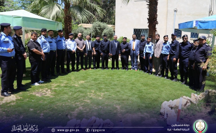 النائب العام يزور مركز شرطة الزيتون بمحافظة غزة ويشيد بدور المراكز الشرطية في حفظ وتحقيق الأمن