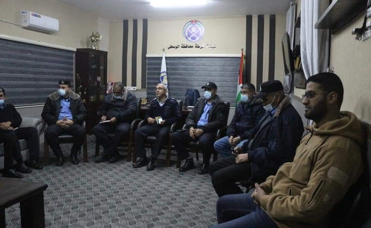 رئيس نيابة الوسطي  يناقش مع مدير شرطة المحافظة تعزيز سيادة القانون ومكافحة الجريمة