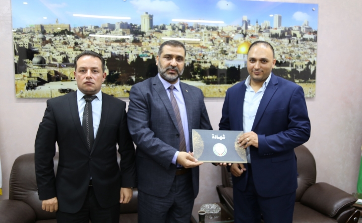 تكريم النائب العام لمباحث المؤسسات