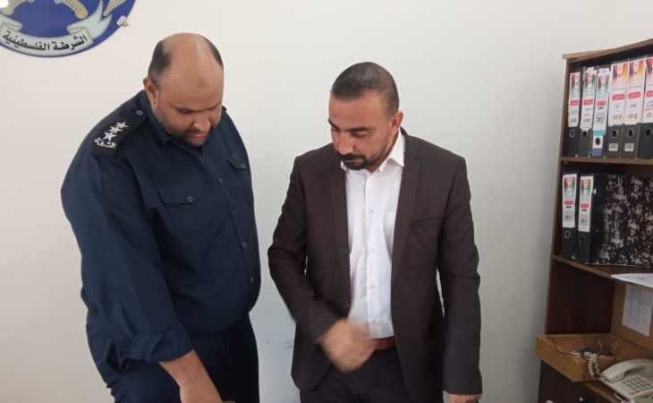 نيابة شمال غزة الجزئية تُجري زيارة ميدانية لمركز شرطة معسكر جباليا