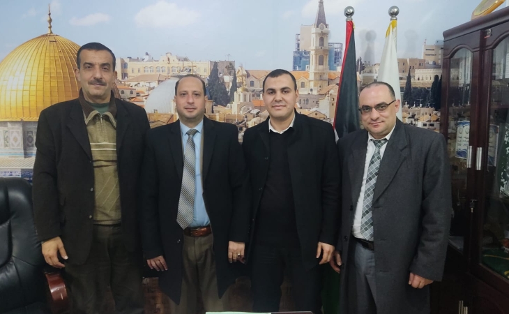 نيابة الوسطى الجزئية تعقد اجتماعاً مع سلطة الطاقة وشركة توزيع الكهرباء