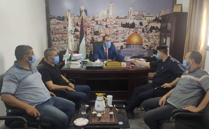 خلال اجتماعه بقيادة شرطة محافظة الوسطي المستشار الرملاوي  تحقيق العداله وأمن المواطن وارساء سيادة القانون هدفنا