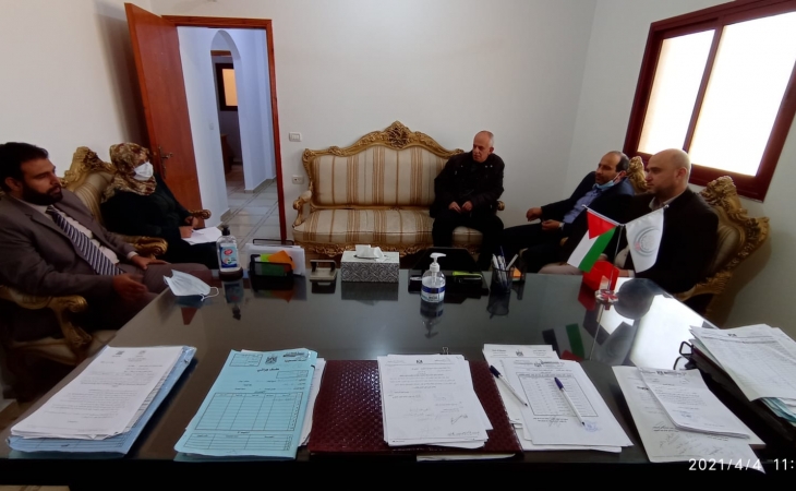رئيس نيابة خانيونس يستقبل رئيس بلدية القرارة ويؤكد على التعاون لتحقيق المصلحة العامة وخدمة الجمهور