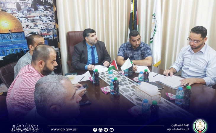 مدير عام النيابة العامة يجتمع مع رؤساء أقلام النيابات الكلية
