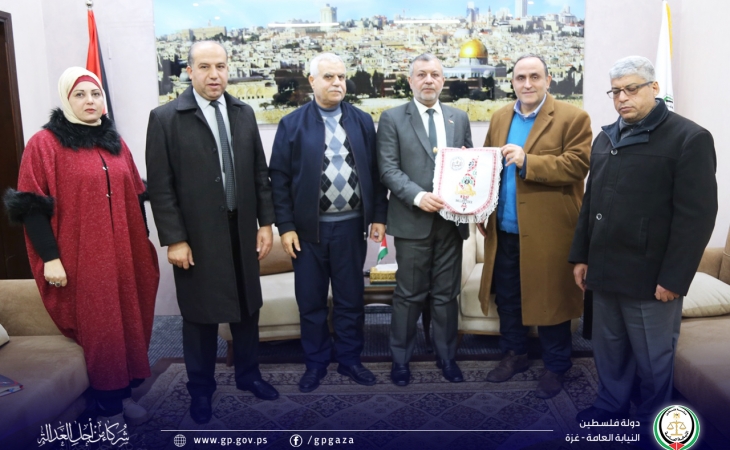 النائب العام يستقبل وفداً من جامعة الإسراء لبحث سبل التعاون المشترك