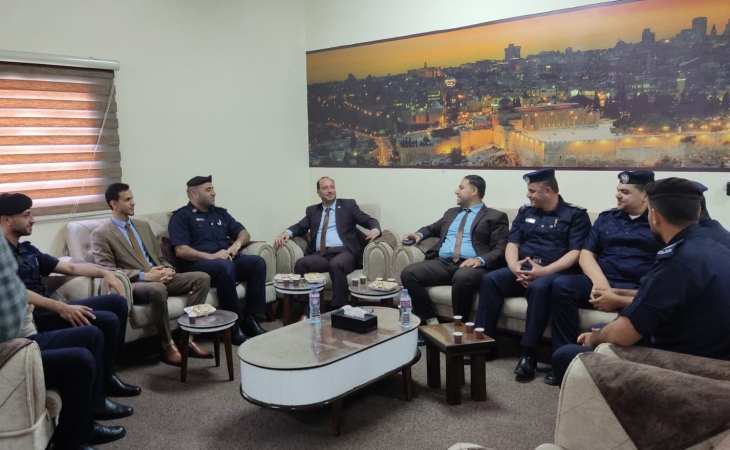 نيابة الوسطى الجزئية تُجرى زيارة تفقدية لمركز شرطة دير البلح