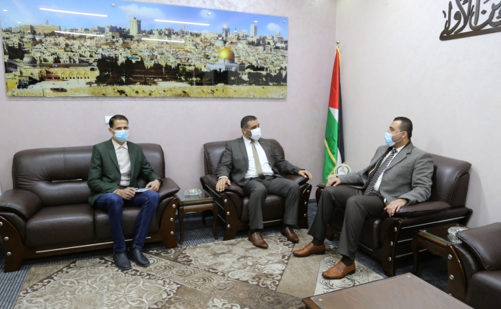 عميد المعهد العالي للقضاء يطلع النائب العام على التقرير السنوي للمعهد لعام 2020