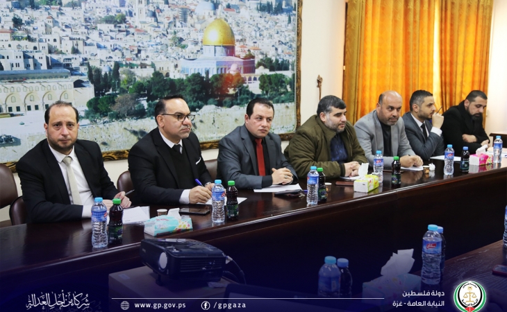 النائب العام ومساعد مدير الشرطة لشئون المحافظات يعقدان جلسة حوارية هادفة