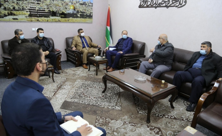 النائب العام يبحث مع رئيس سلطة المياه تعزيز الآليات القانونية لحماية موارد المياه