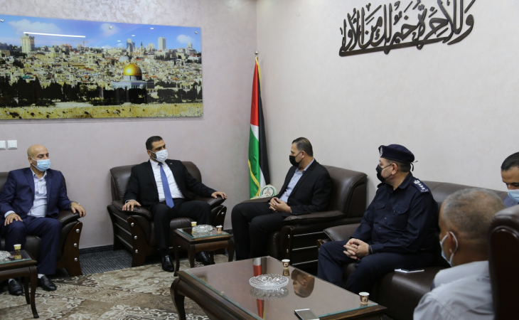 النائب العام ولجنة إدارة أزمة كورونا بالداخلية يؤكدون على تشديد الإجراءات بحق المخالفين لتعليمات السلامة والحجر الصحي