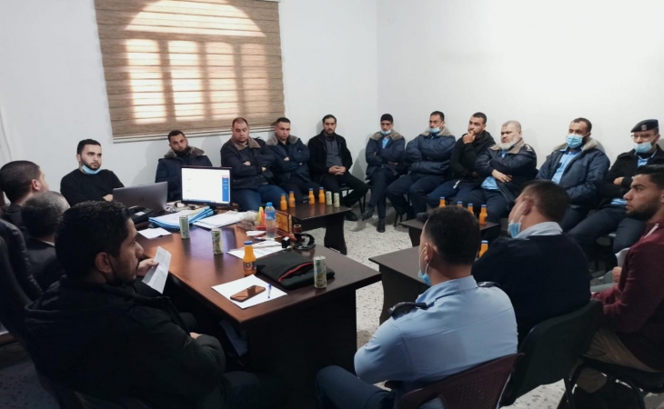 نيابة رفح الجزئية  تختتم دورة مهارات وفنون التحقيق لضباط مركز شرطة رفح المدينة