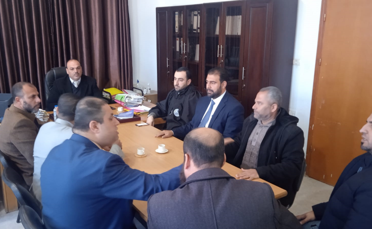 نيابة خانيونس الكلية تعقد لقاءً مشتركاً مع محكمة بداية خانيونس