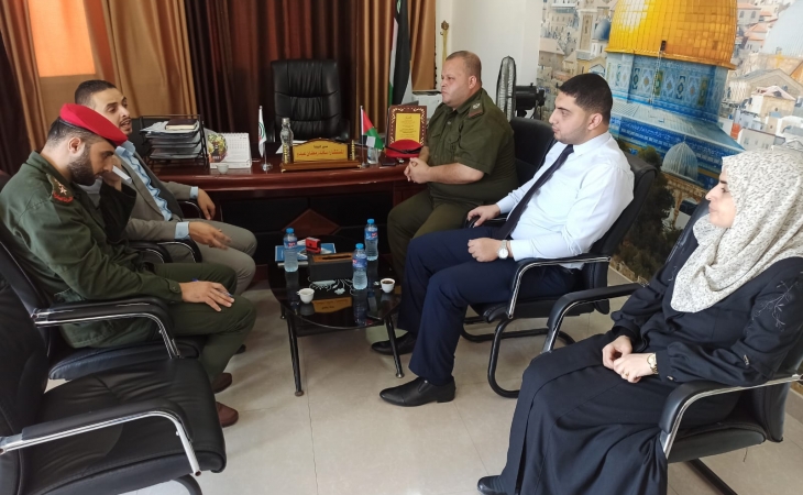رئيس نيابة غزة الأولي  ومدير الشؤون القانونية بالشرطة العسكرية يؤكدان على الالتزام بدقة وسلامة الإجراءات القانونية وترسيخ هيبة القضاء