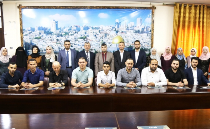 النائب العام يكرّم الموظفين الفائزين بجائزة النيابة العامة للتميز المؤسسي والإداري