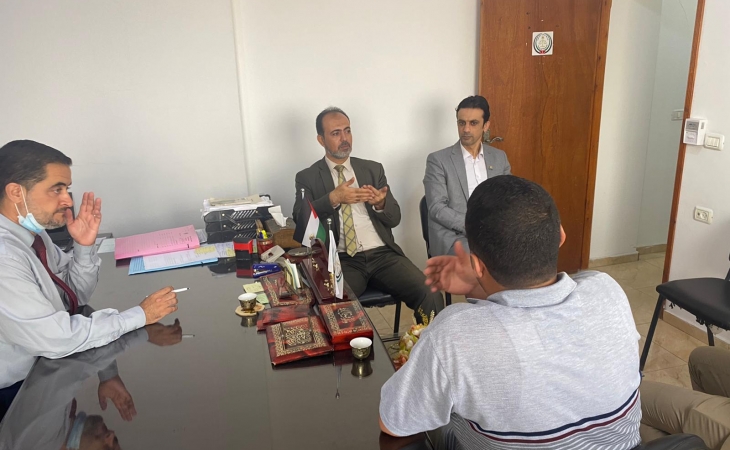 رئيس نيابة تنفيذ الأحكام  يناقش مع رؤساء النيابة آليات النهوض  بأرشفة الملفات الجزائية الكترونياً