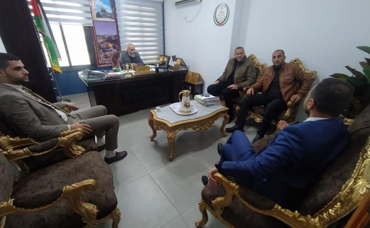 نيابة خانيونس الجزئية تجتمع مع المباحث العامة