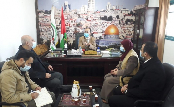 نيابة الوسطي ومديرية العمل بالمحافظة يؤكدان على تشديد الاجراءات بحق المخالفين لشروط السلامة والصحة المهنية
