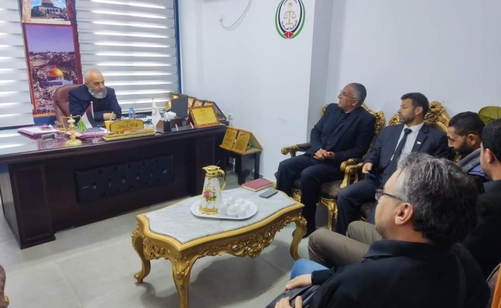 نيابة خانيونس الجزئية تجتمع مع شركة كهرباء فرع خانيونس