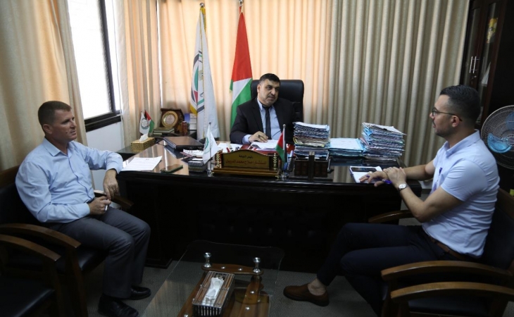 المكتب الفني بالنيابة العامة يعقد اجتماعاً مع ممثل بنقابة المحامين الفلسطينيين 