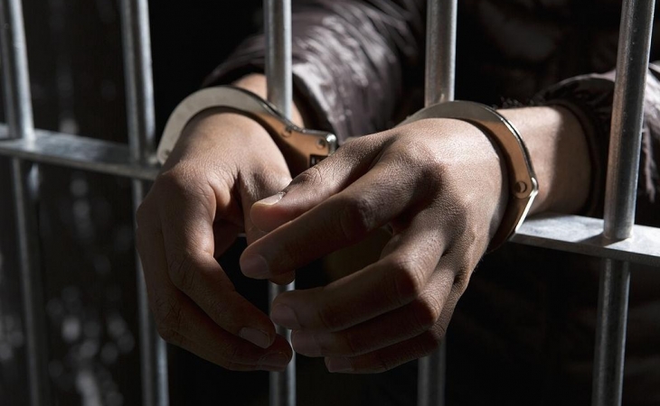 الحكم بالحبس 15 سنة لمروّج مخدرات
