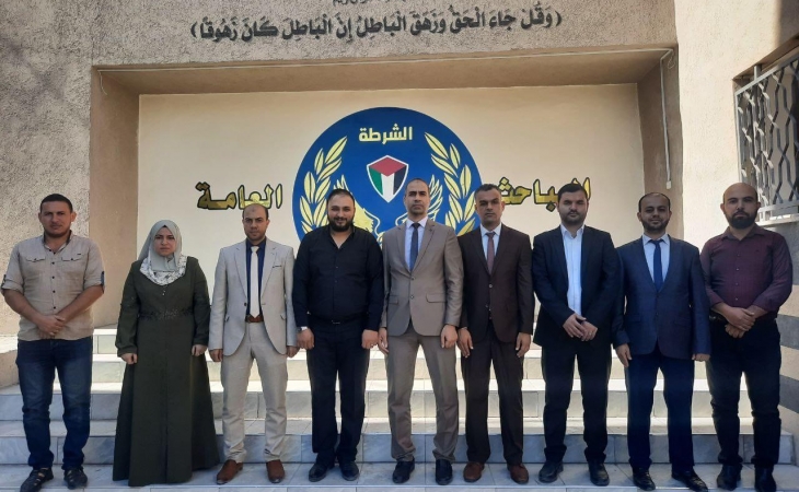 نيابة غزة الجزئية الثانية تجري زيارة تعاونية لدائرة مكافحة الجرائم الإلكترونية في المباحث العامة