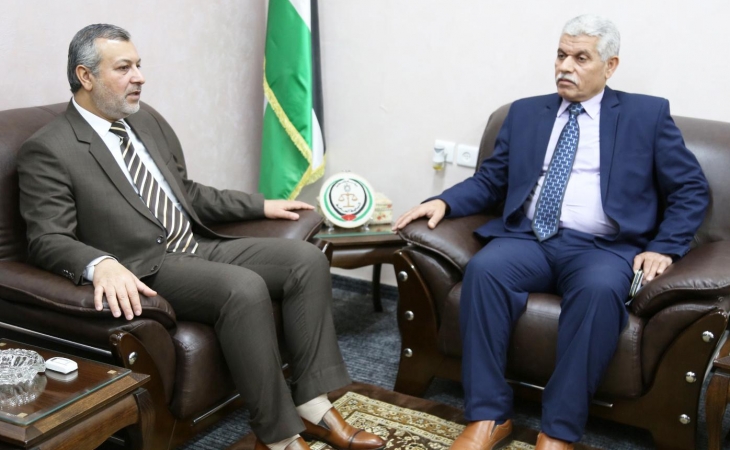 النائب العام يجتمع بوفد من الإدارة العامة لشؤون العشائر والإصلاح بوزارة الداخلية