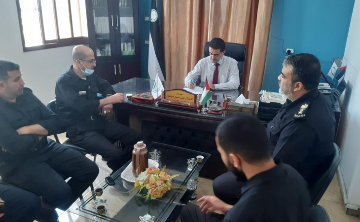 رئيس نيابة خانيونس يستقبل مدير مركز اصلاح وتأهيل أصداء  ويؤكد التشبيك مع شركاء العدالة
