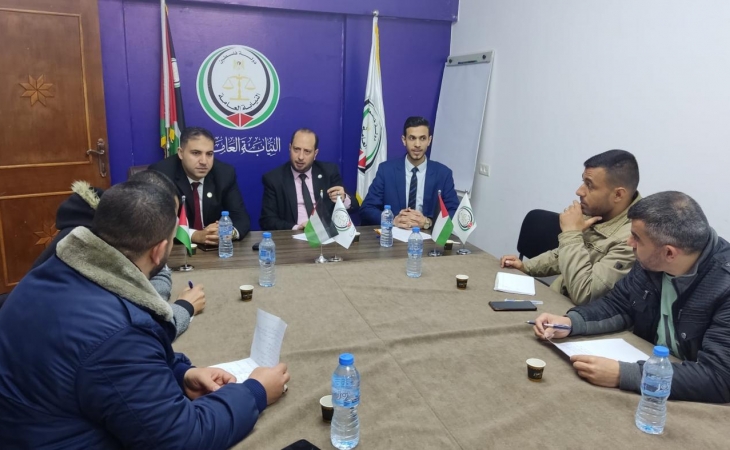 نيابة الوسطى الجزئية تجتمع مع مباحث الجرائم الإلكترونية في المحافظة الوسطى