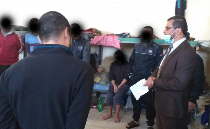 نيابة دير البلح الكلية تتفقد النزلاء بمركز إصلاح وتأهيل الوسطى