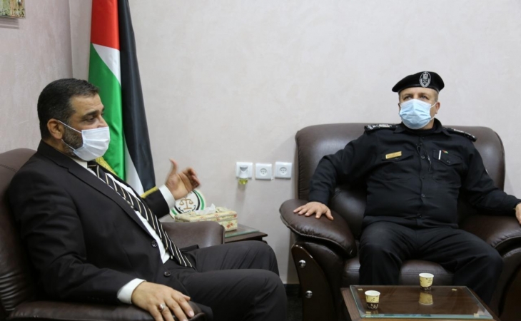النائب العام يستقبل مدير عام وقيادة مديرية الدفاع المدني، ويؤكدون الحرص على تطبيق شروط الأمن والسلامة العامة للمنشآت والحرف
