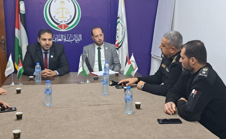 نيابة الوسطى الجزئية تستقبل مدير مركز إصلاح وتأهيل سجن دير البلح المركزي